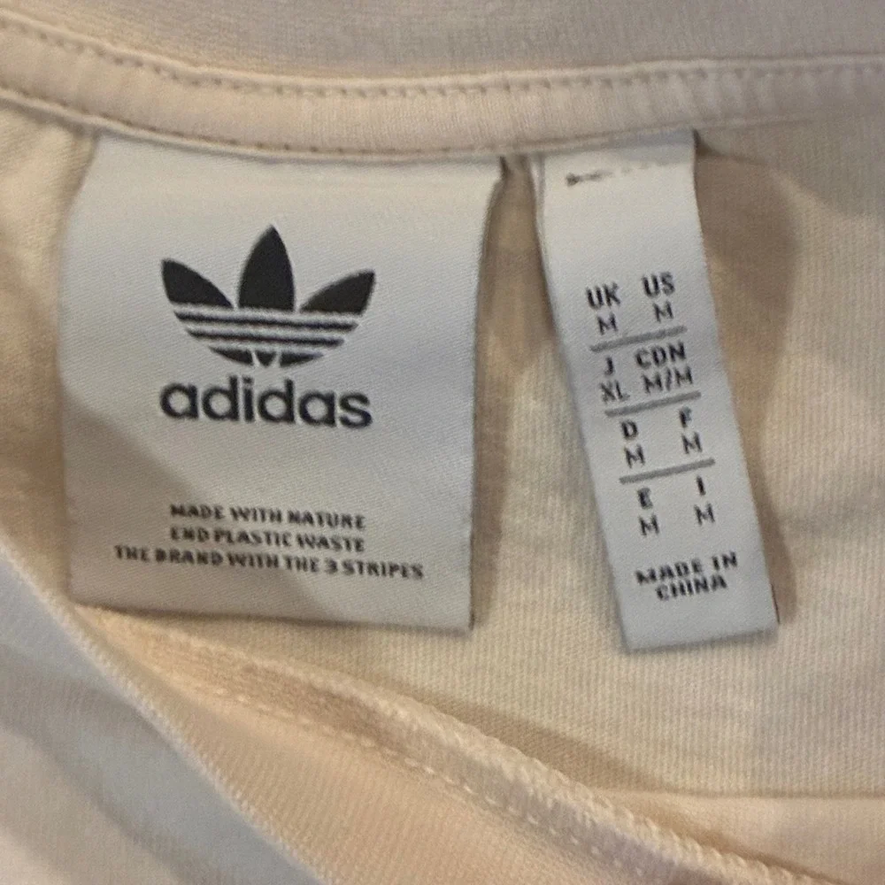 adidas originals mellow